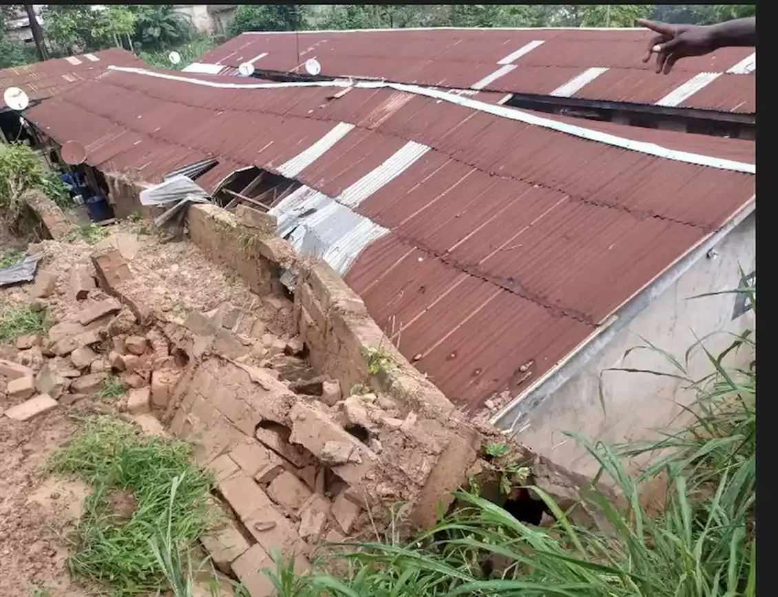 Four siblings trapped to death as building collapses in Enugu image